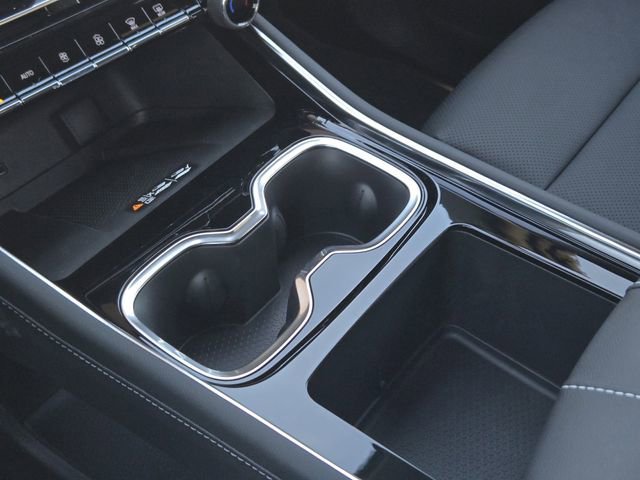2026 Chevrolet Traverse LT - Photo 15