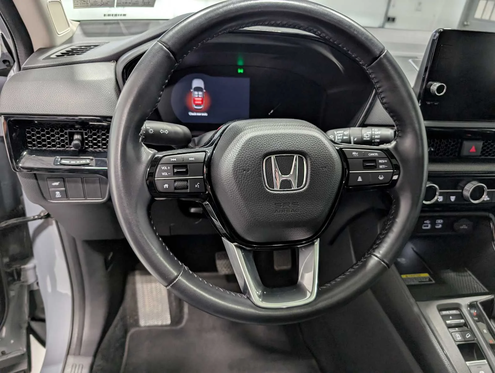 Used 2025 Urban Gray Pearl Honda EX-L image 37