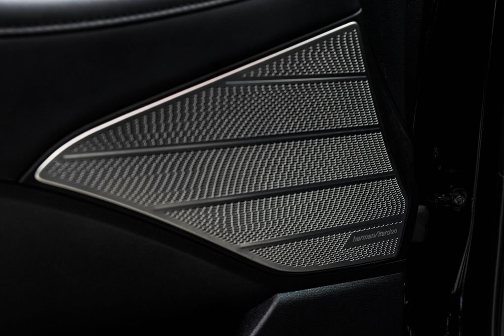 Used 2025 Black Hyundai Calligraphy Night Edition image 48