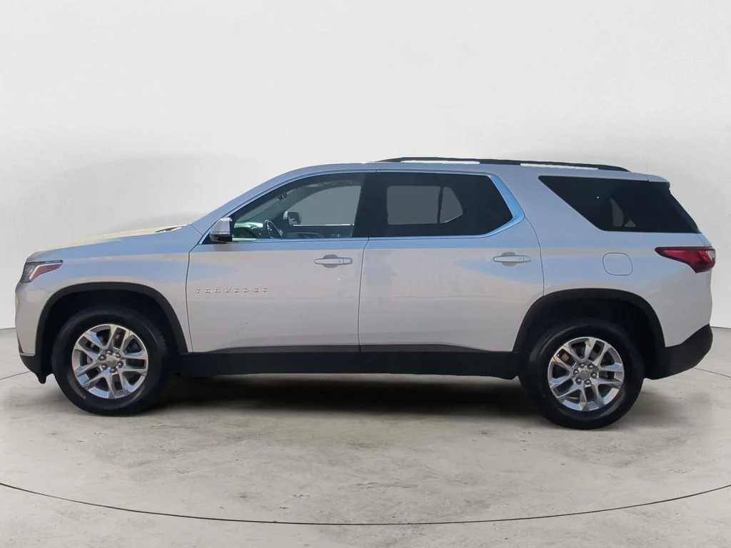 Used 2019 Beige Chevrolet 3LT image 2
