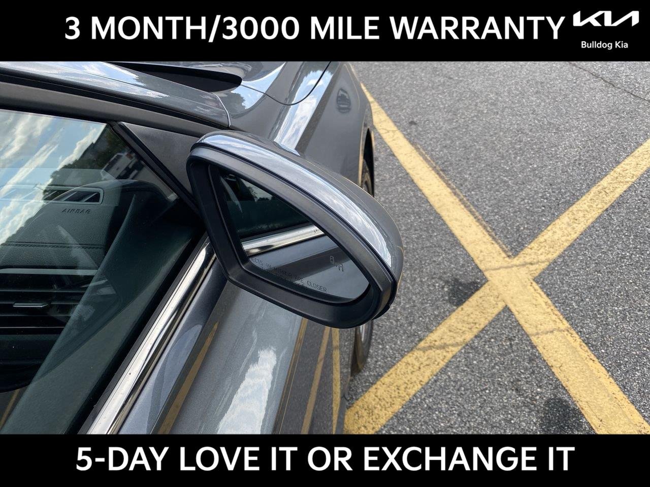 Used 2022 Platinum Gray Metallic Volkswagen SE image 4
