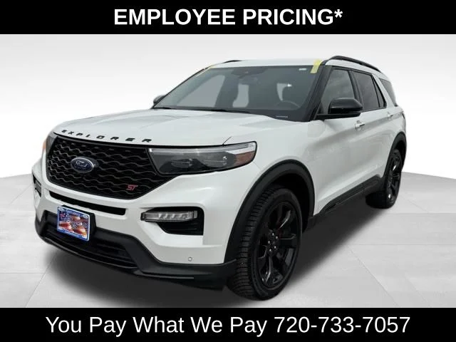 2023 Ford Explorer ST 4WD's photo
