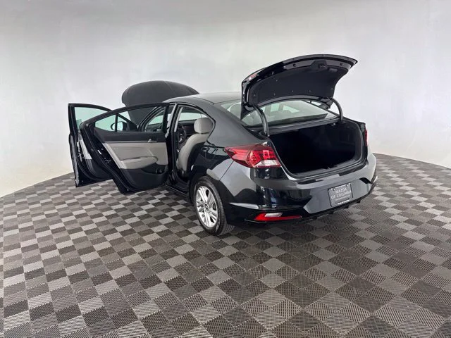 Used 2019 Black Hyundai SEL image 16