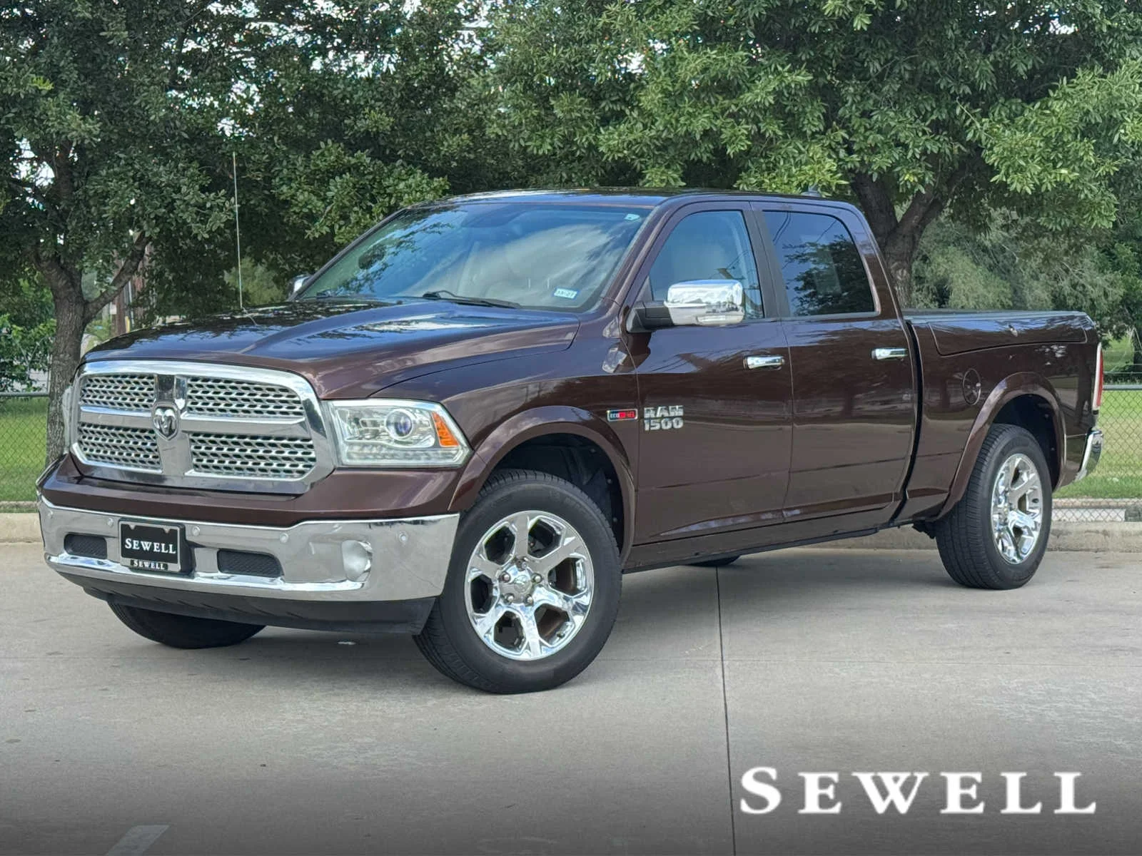 2015 RAM 1500 Laramie 4x4 Crew Cab LWB's photo