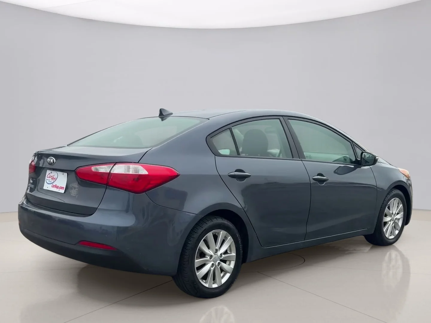 Used 2016 Blue Kia EX image 5