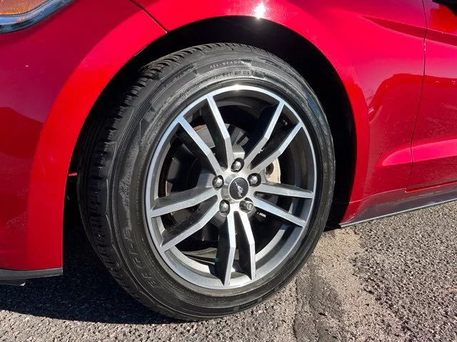 Used 2016  Ford EcoBoost Premium image 10