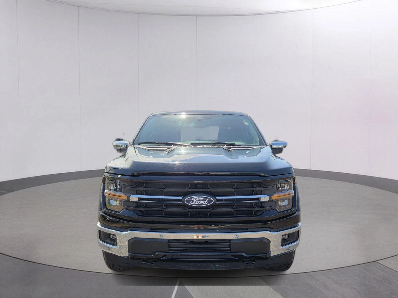 Used 2024 Agate Black Ford XLT image 2
