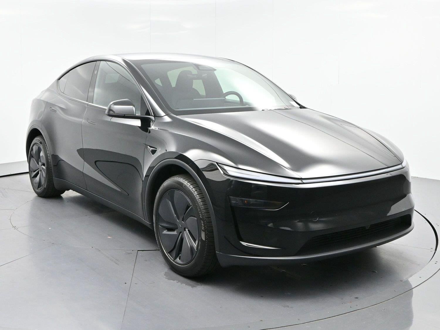 Used 2026 Diamond Black Tesla Premium image 2
