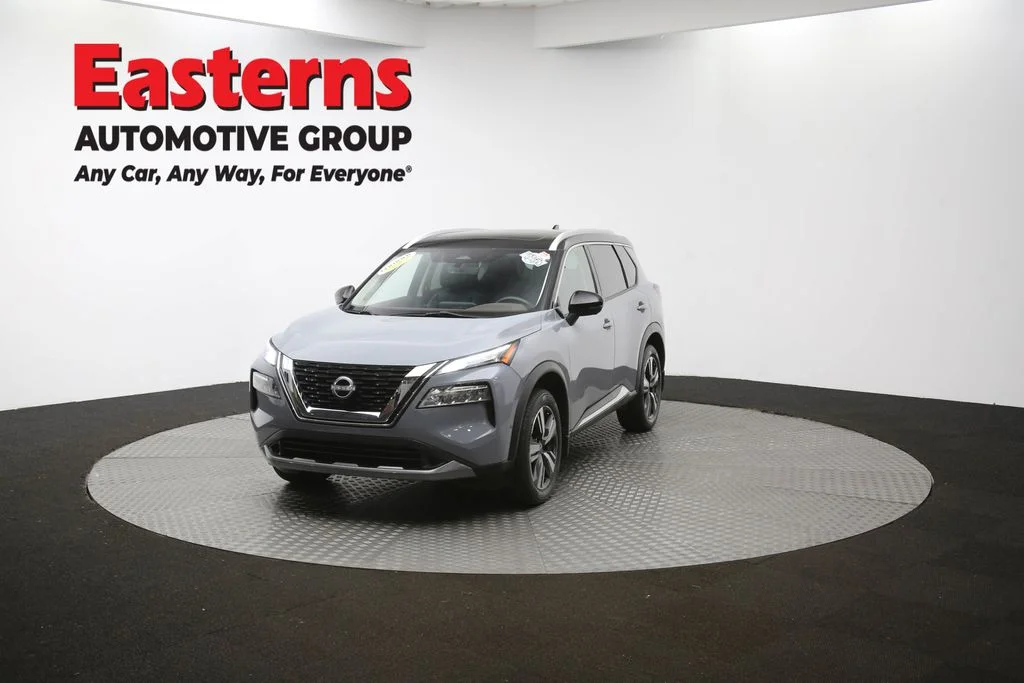 Used 2023 Gray Nissan SL image 56