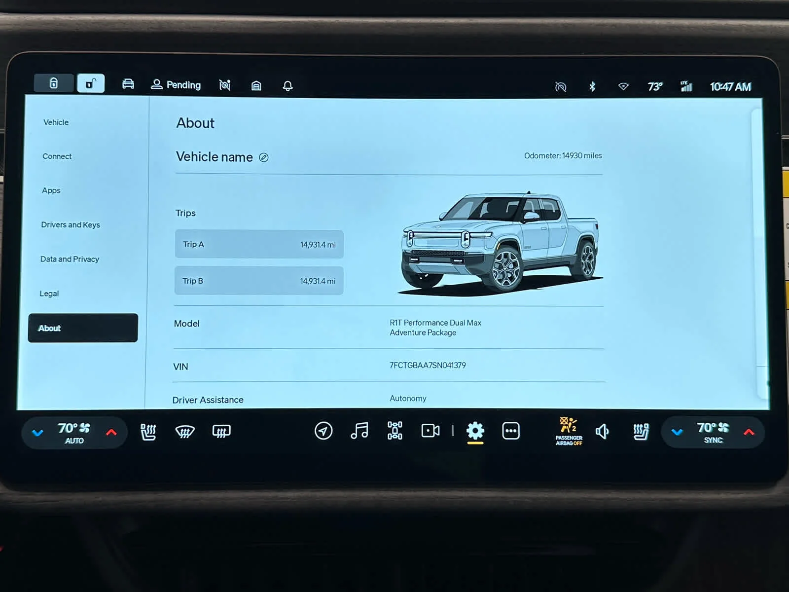 Used 2025 LA Silver Rivian Adventure image 32