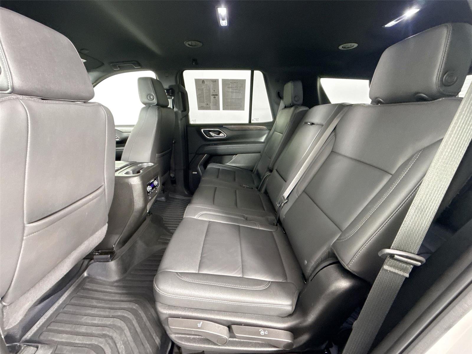Used 2024 Summit White Chevrolet LT image 30