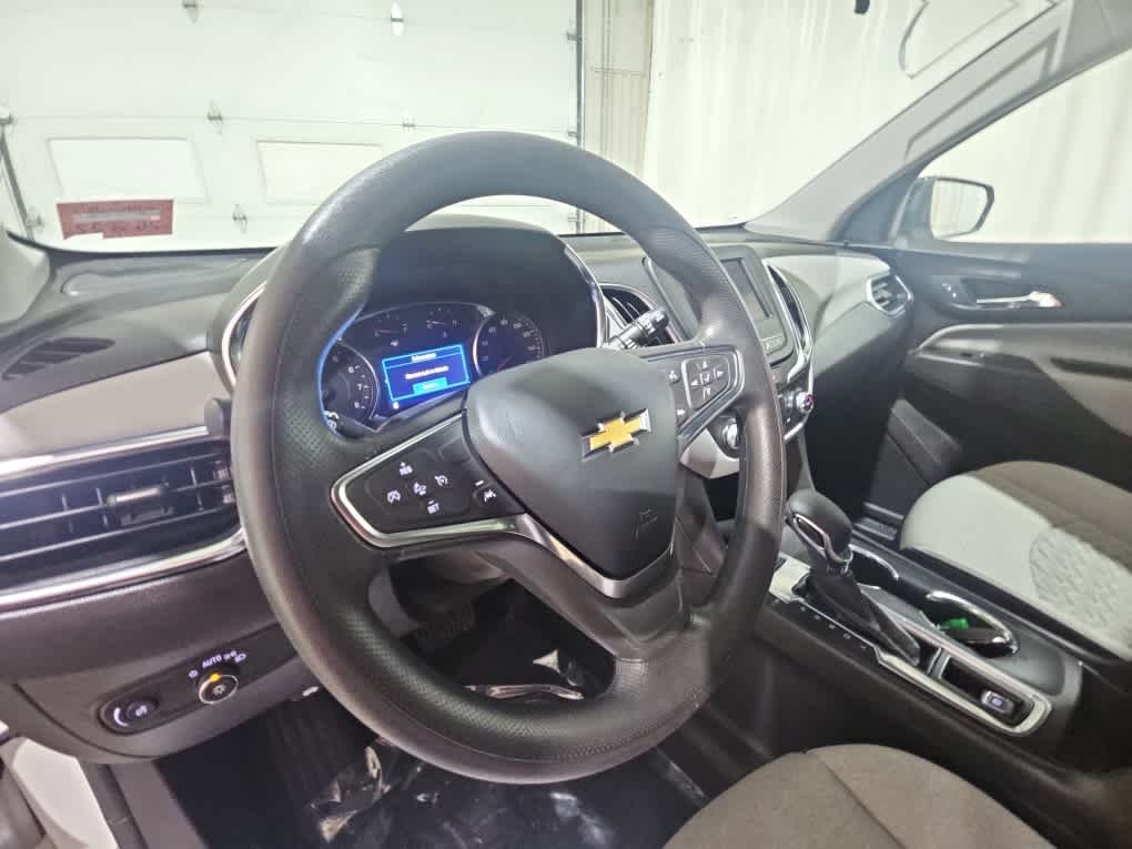 Used 2024 Summit White Chevrolet LS image 9
