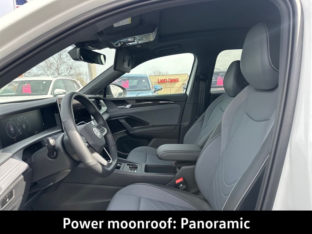 New 2026  Volkswagen 2.0T SE R-Line Black image 10