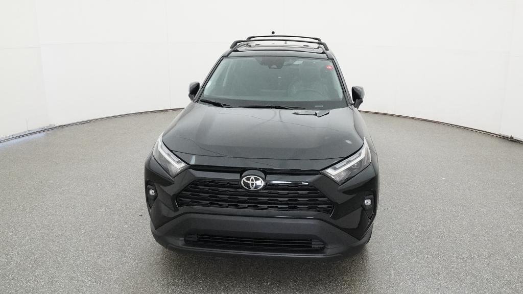 2025 Toyota RAV4 XLE Premium - Photo 6