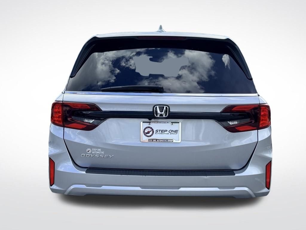 Used 2025 Blue Honda EX-L image 5