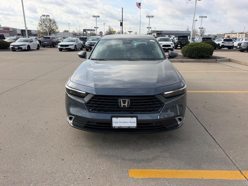 New 2026 Meteorite Gray Metallic Honda Touring image 7