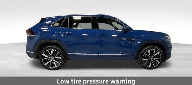 2025 Volkswagen Atlas Cross Sport SEL Premium R-LINE - Photo 11