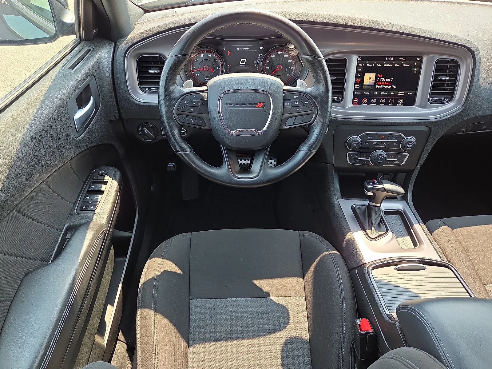 Used 2023 Granite Pearlcoat Dodge R/T image 11