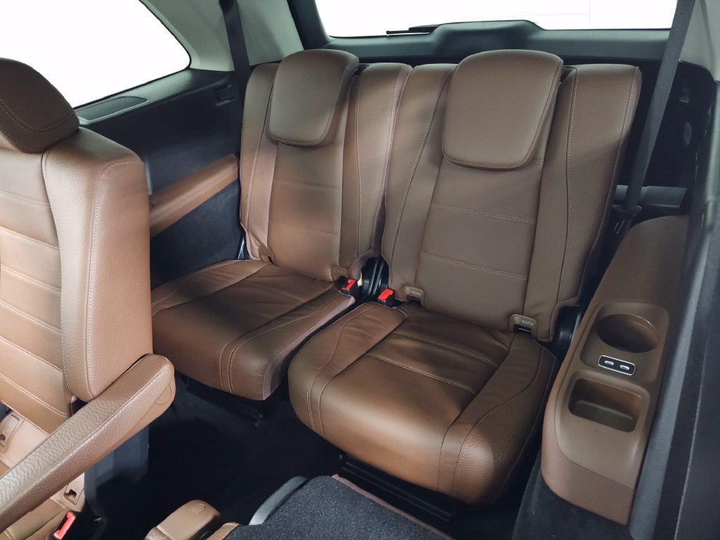Used 2024  Mercedes-Benz GLS 580 image 44