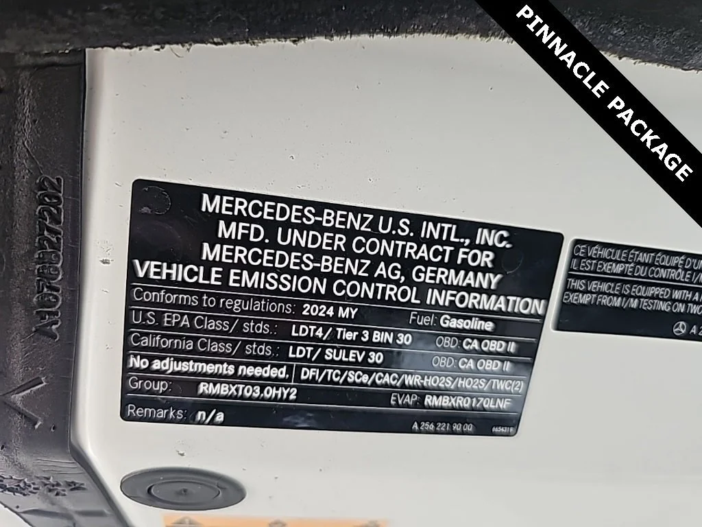 Used 2024 White Mercedes-Benz 4MATIC® image 12
