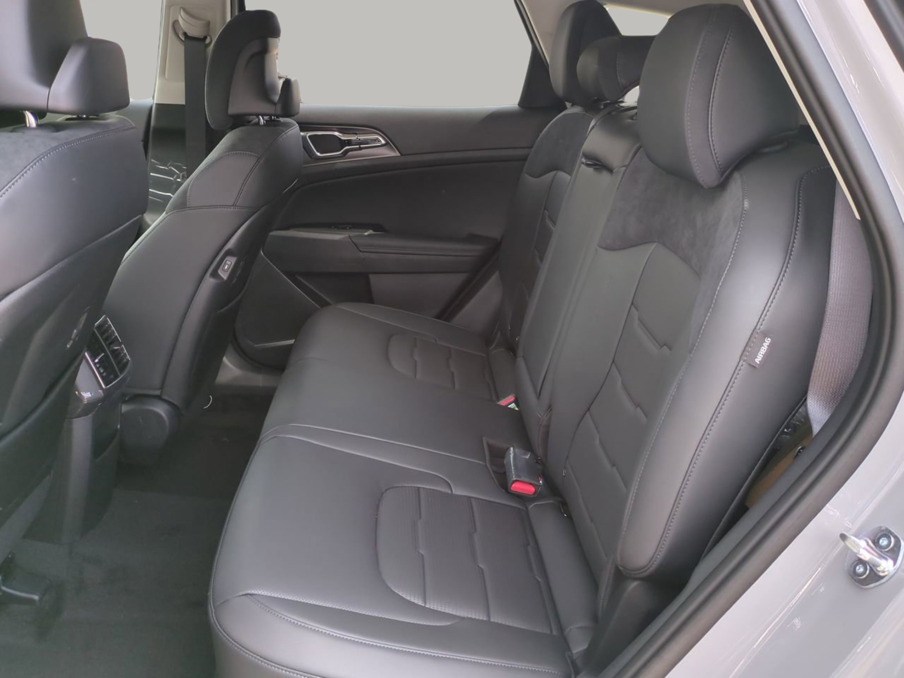 New 2026 Wolf Gray Kia SX-Prestige image 18