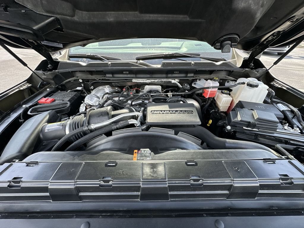 Used 2025 Black GMC AT4 image 24