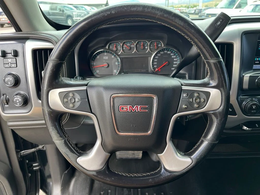 Used 2017 Black GMC SLE image 11