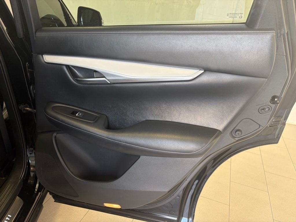 Used 2020 Black Obsidian INFINITI LUXE image 23