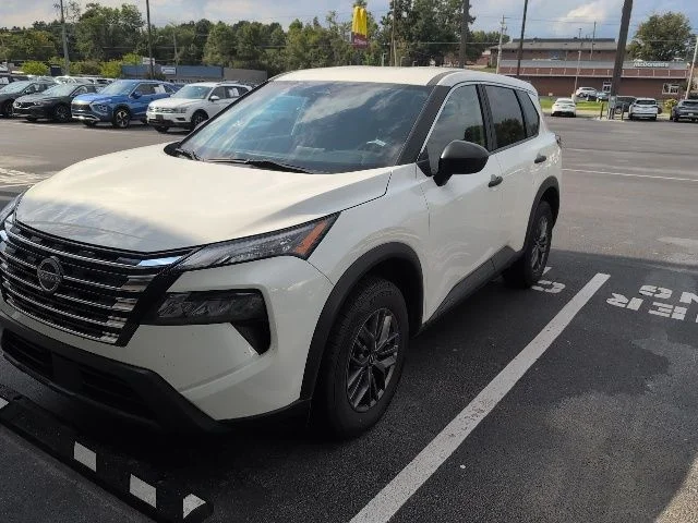 Used 2024 White Nissan S image 2