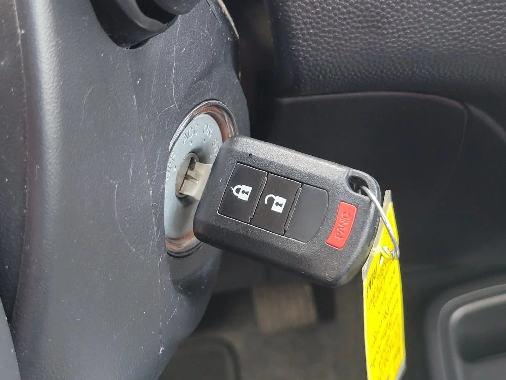 Used 2024 Gray Mitsubishi ES image 33