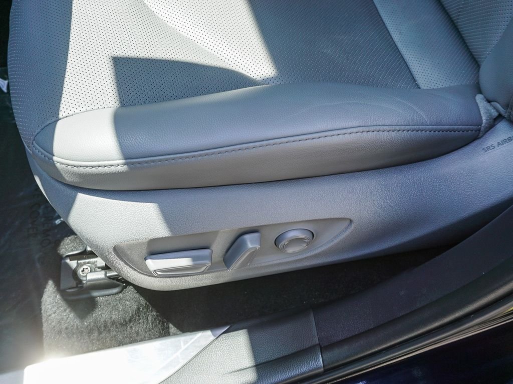 Used 2024  Toyota Limited image 19