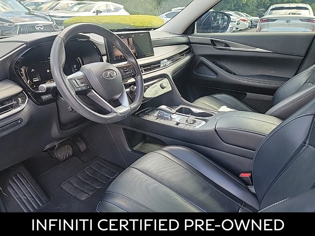 Certified Used 2023 Graphite Shadow INFINITI LUXE image 9