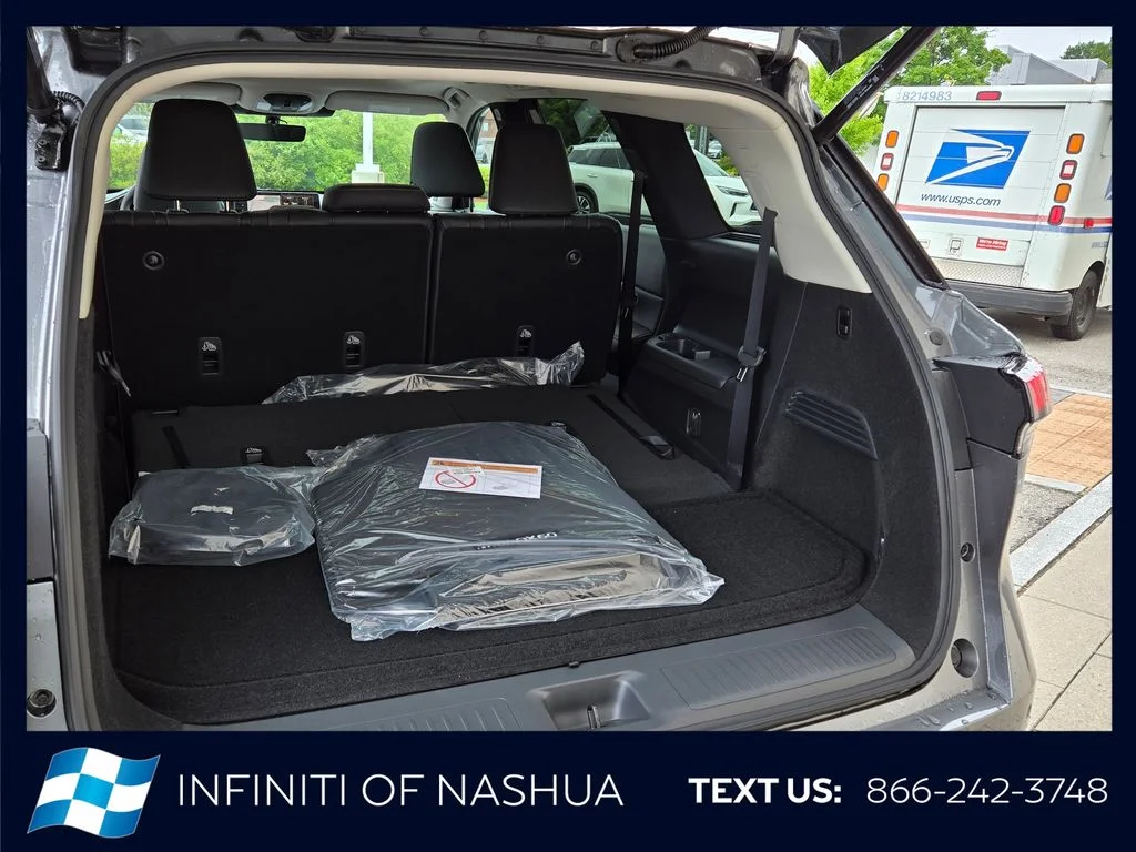 New 2027 GRAPHITE SHADOW INFINITI Luxe AWD image 20