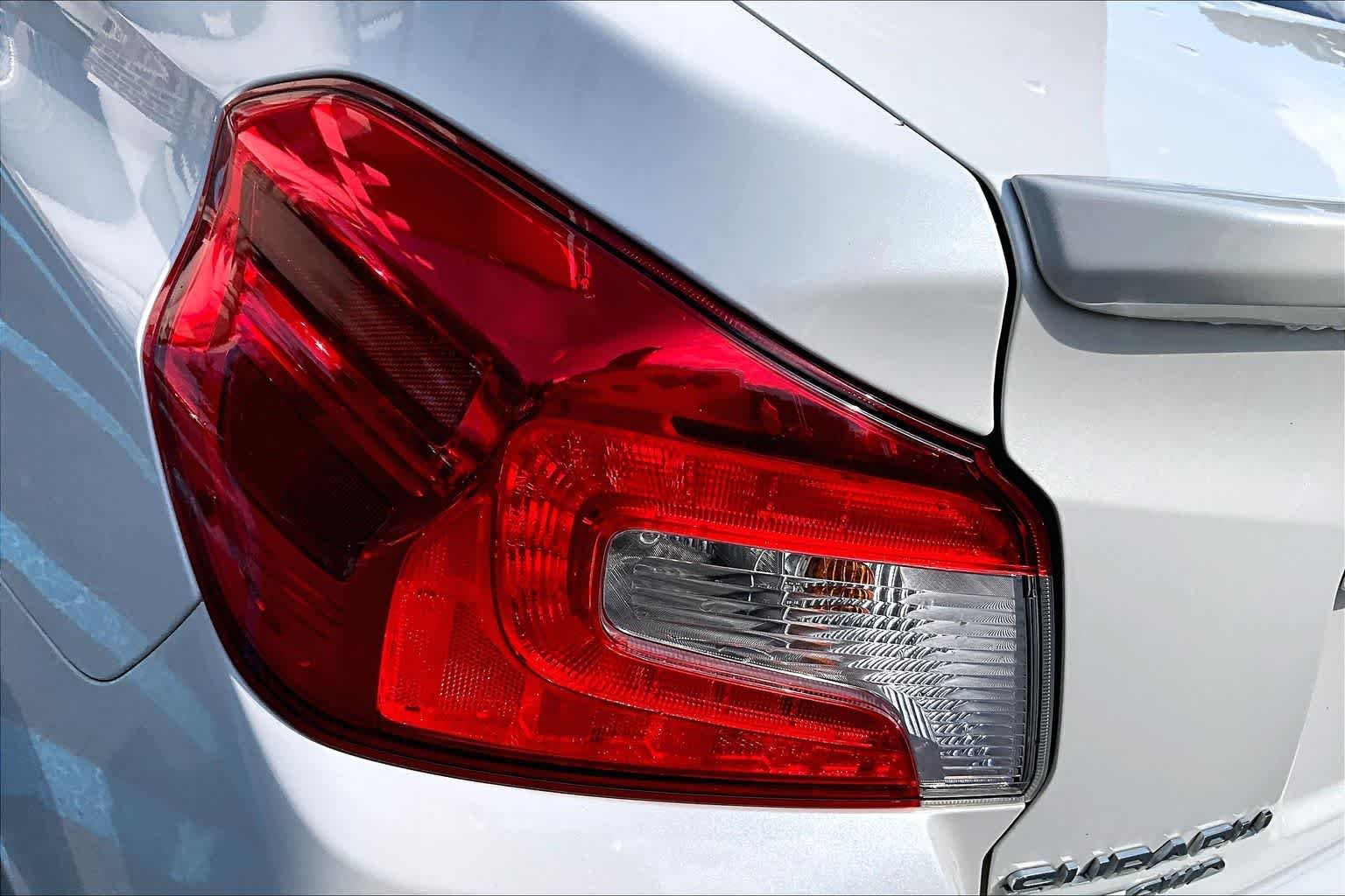 Used 2021 Crystal White Pearl Subaru Premium image 29