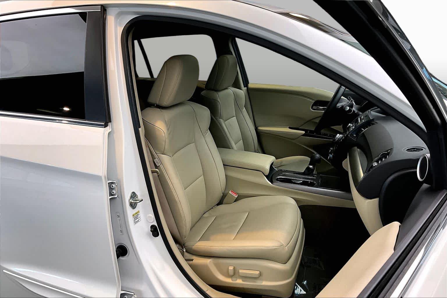 Pre-Owned 2015 Acura RDX Tech Pkg