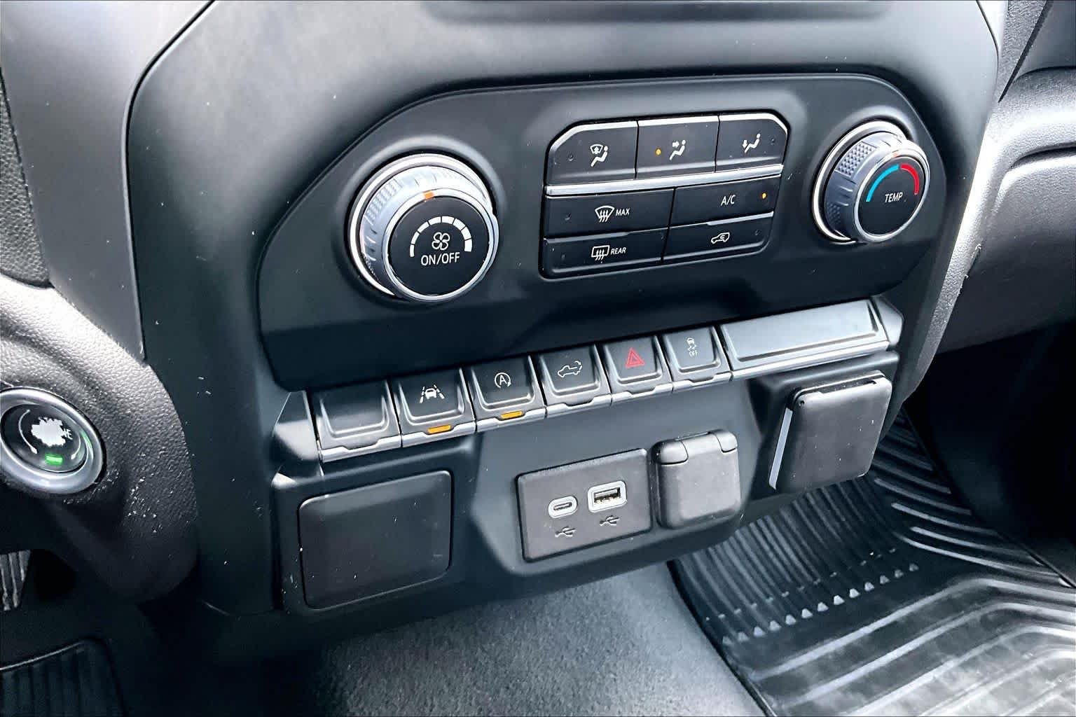 Used 2024 Black Chevrolet Custom image 33