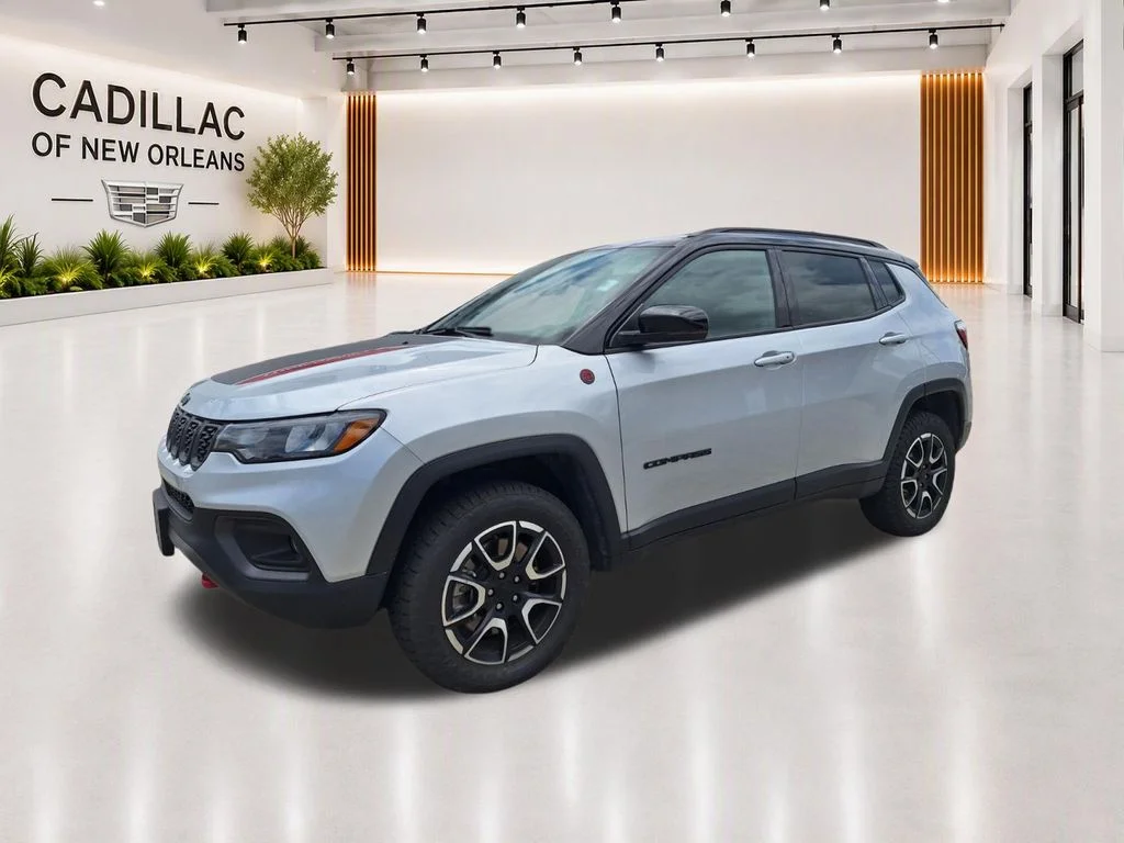 Used 2024 Silver Jeep Trailhawk image 8