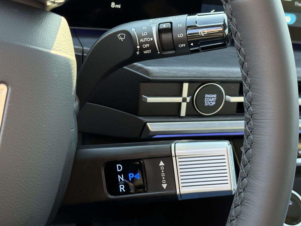 New 2026 Phantom Black Hyundai Limited AWD image 26