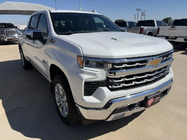 Used 2022 Beige Chevrolet LTZ image 9