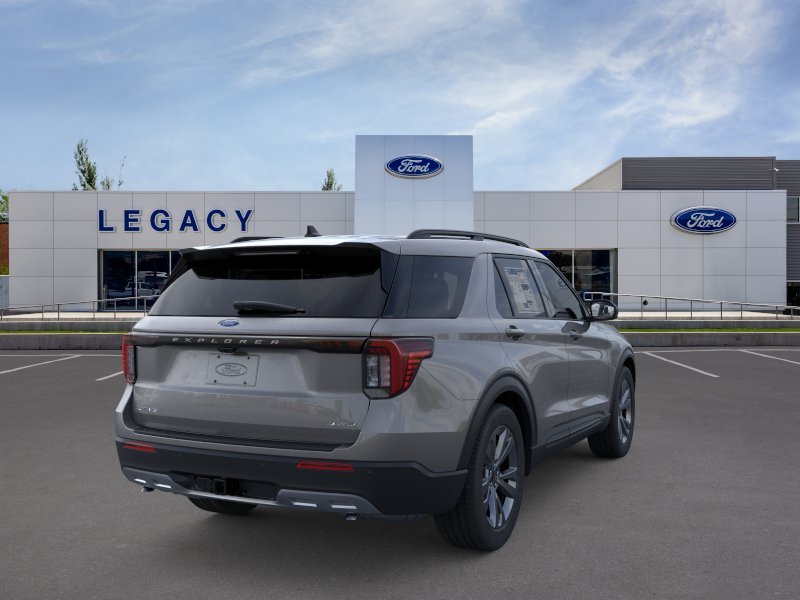 New 2026 Carbonized Gray Metallic Ford Active image 8