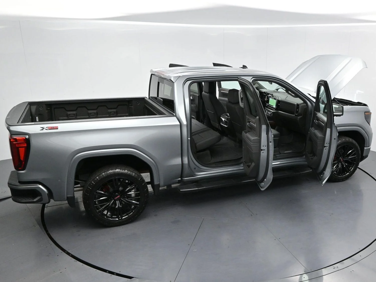 Used 2026 Sterling Metallic GMC Elevation image 39