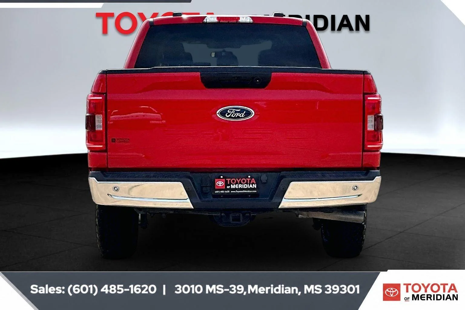 Used 2022 Race Red Ford XLT image 4