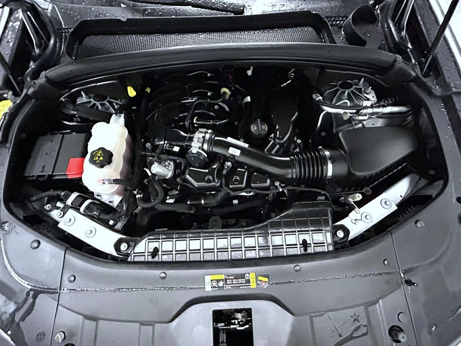 Used 2023 Silver Jeep Limited image 24