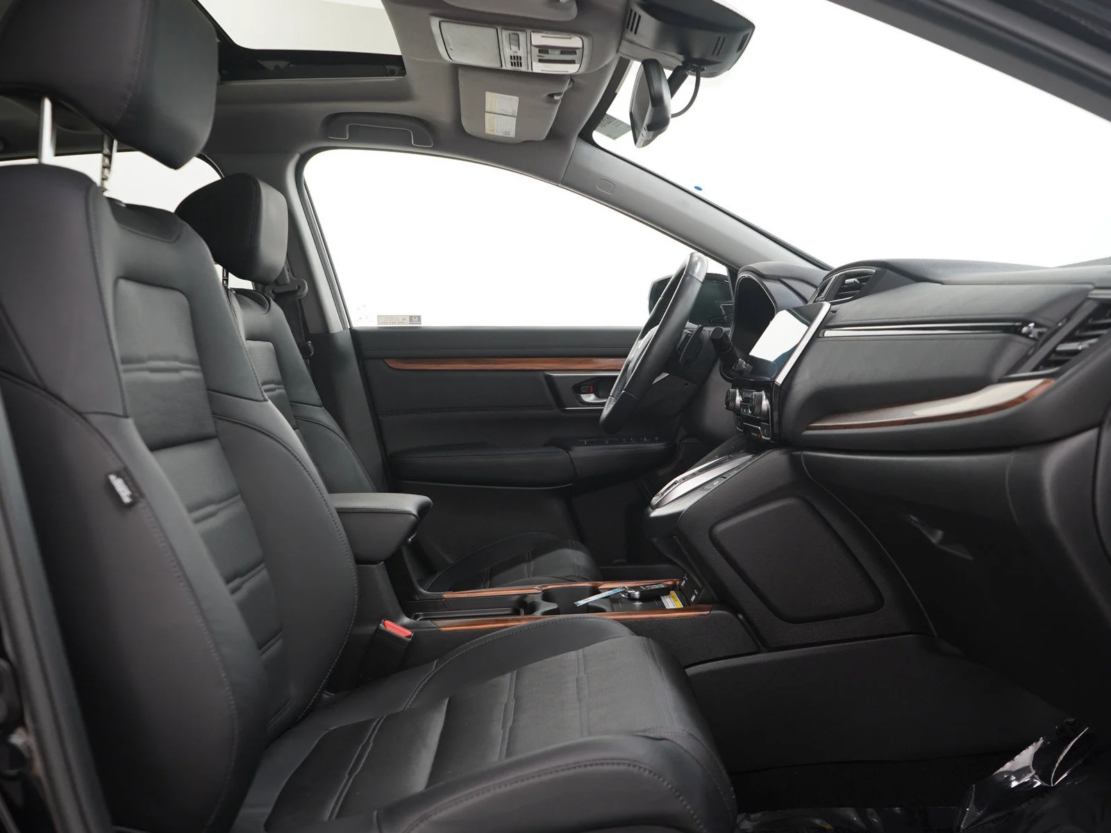 Used 2022 Black Honda 5D WAGON HYBRID TOURING image 13