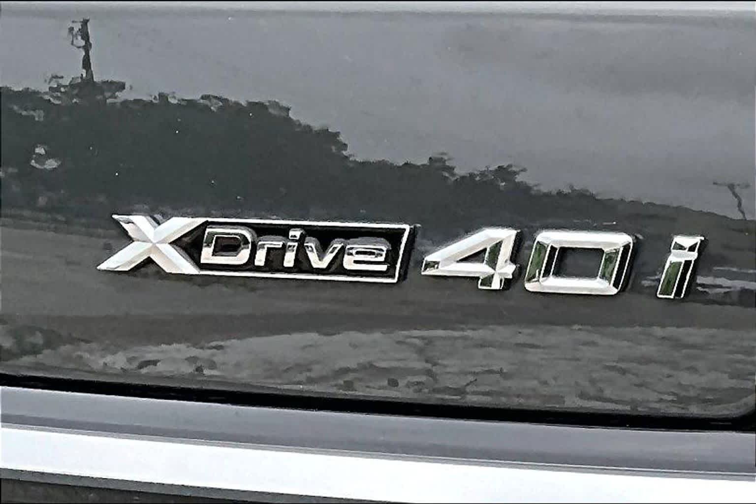 Used 2026 Dravit Grey Metallic BMW xDrive40i image 29