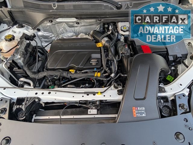 Used 2025 Summit White Chevrolet 2RS image 31