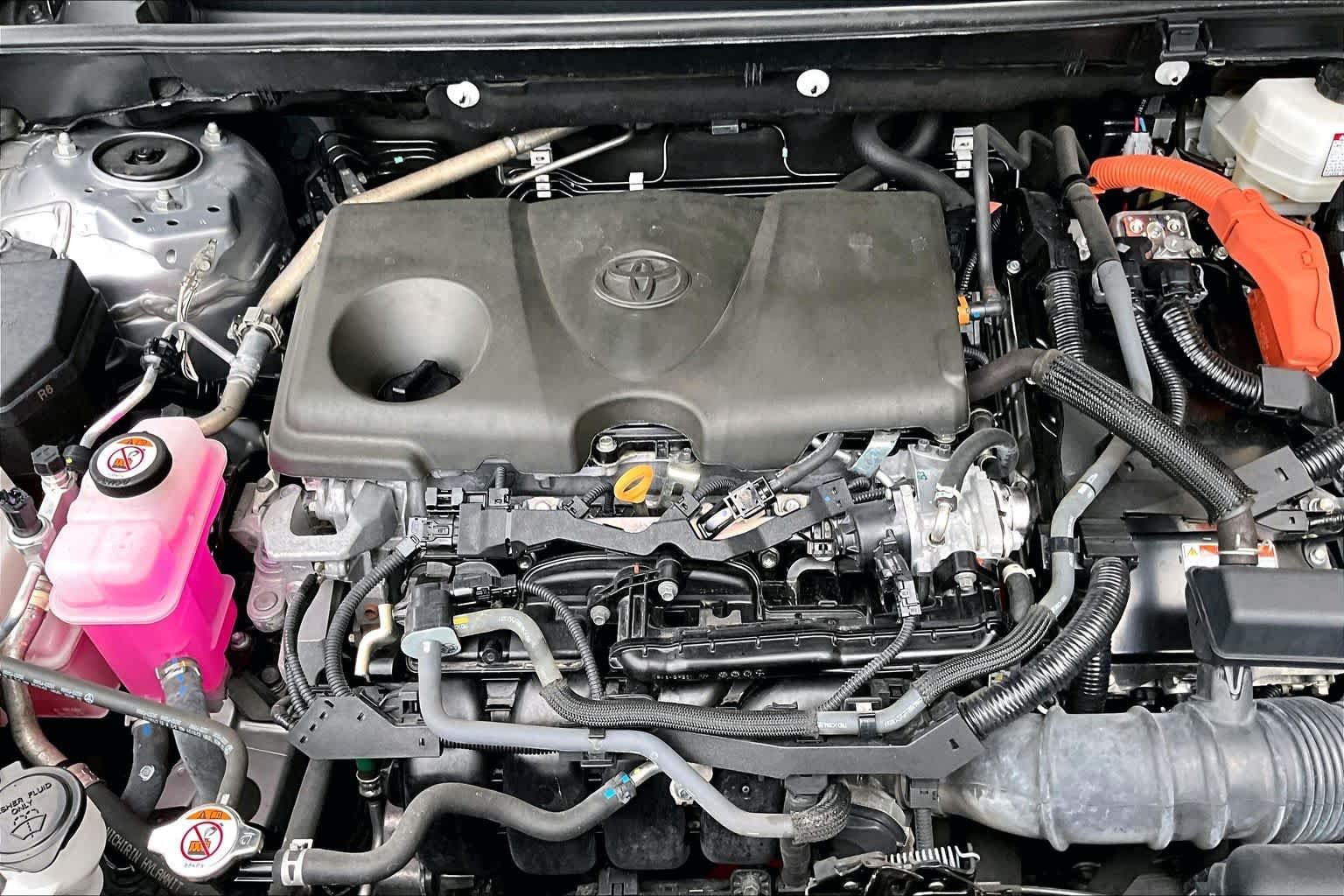 Used 2024 Silver Sky Metallic Toyota Hybrid LE image 32
