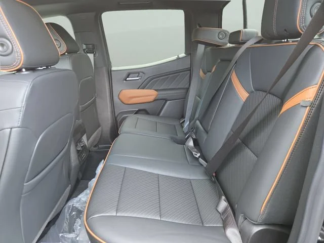 2026 GMC Canyon AT4 - Photo 25