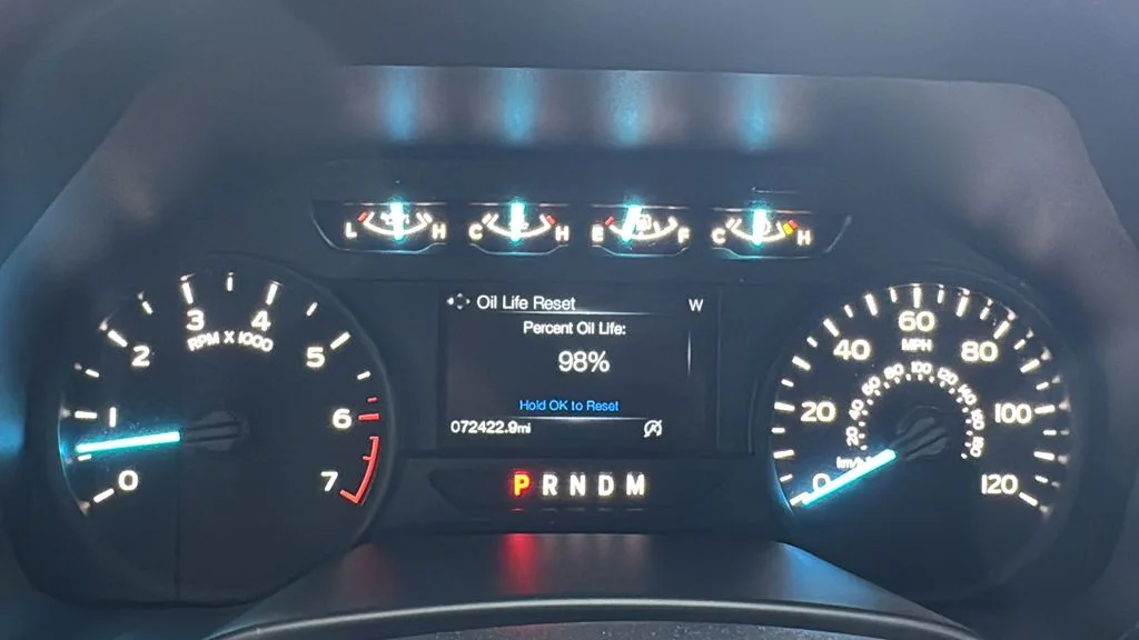 Certified Used 2020 Velocity Blue Metallic Ford XL image 16