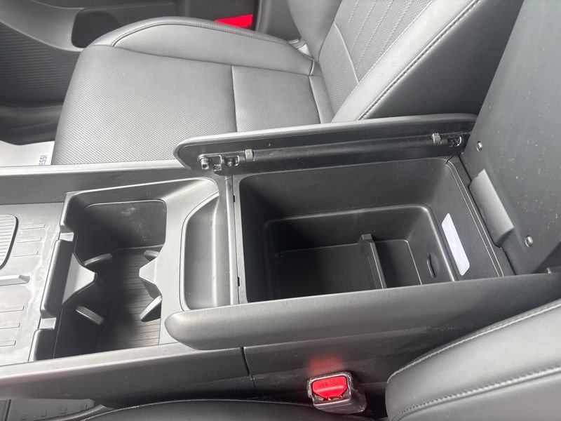 Used 2024 Silver Hyundai SEL image 41